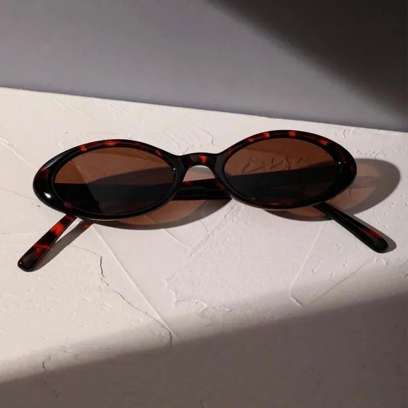 Sexy Small Oval Women's Sunglasses New Fashion Leopard Brown Sun Glasses Female Retro Colorful Shade UV400 Eyeglass