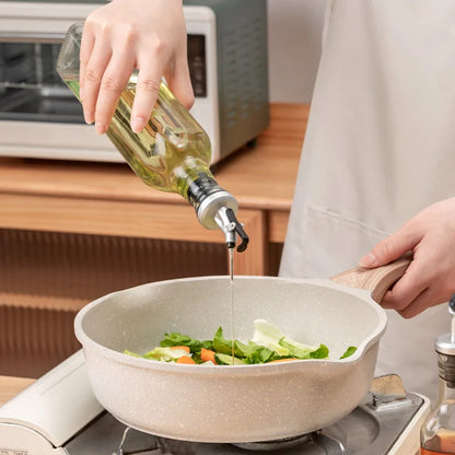 Square Glass Seasoning Bottle — Kitchen Oil & Vinegar Dispenser