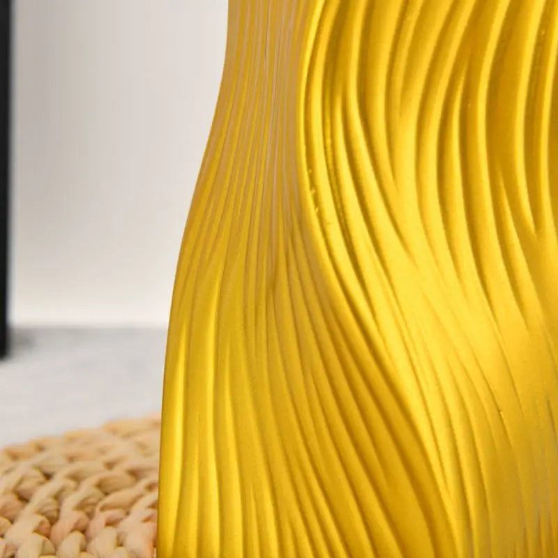 Vases - Large resin wave vases for bouquets - modern flower vases living room décor aesthetics - bohemian bedroom déc
