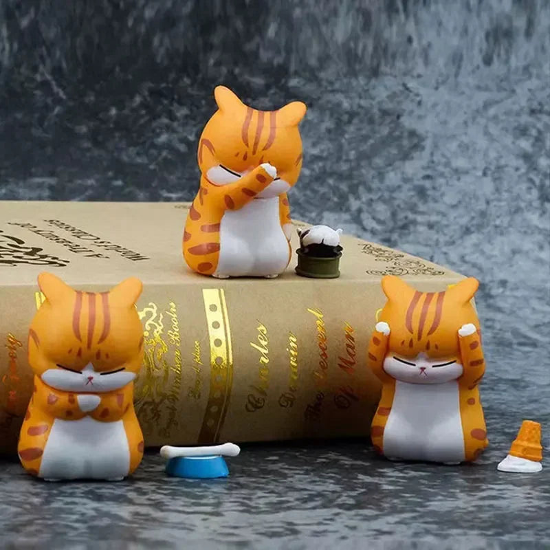 Thinking Cat Blind Box Cute Angry Orange Cat Mini Figures Kawaii Desk Decor Car Ornament Mystery Box Gift for Girls Birthday ﻿