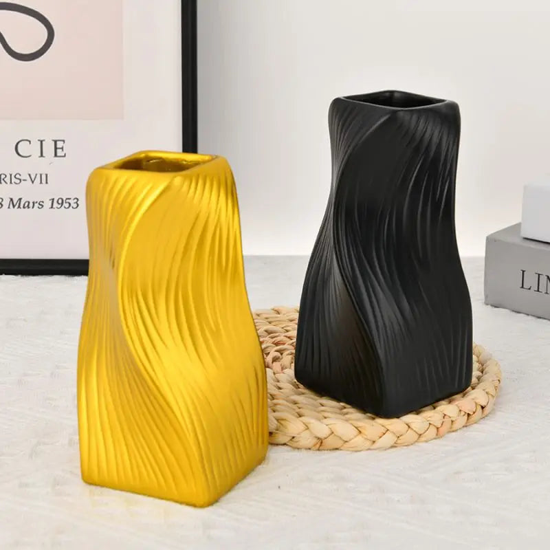 Vases - Large resin wave vases for bouquets - modern flower vases living room décor aesthetics - bohemian bedroom déc